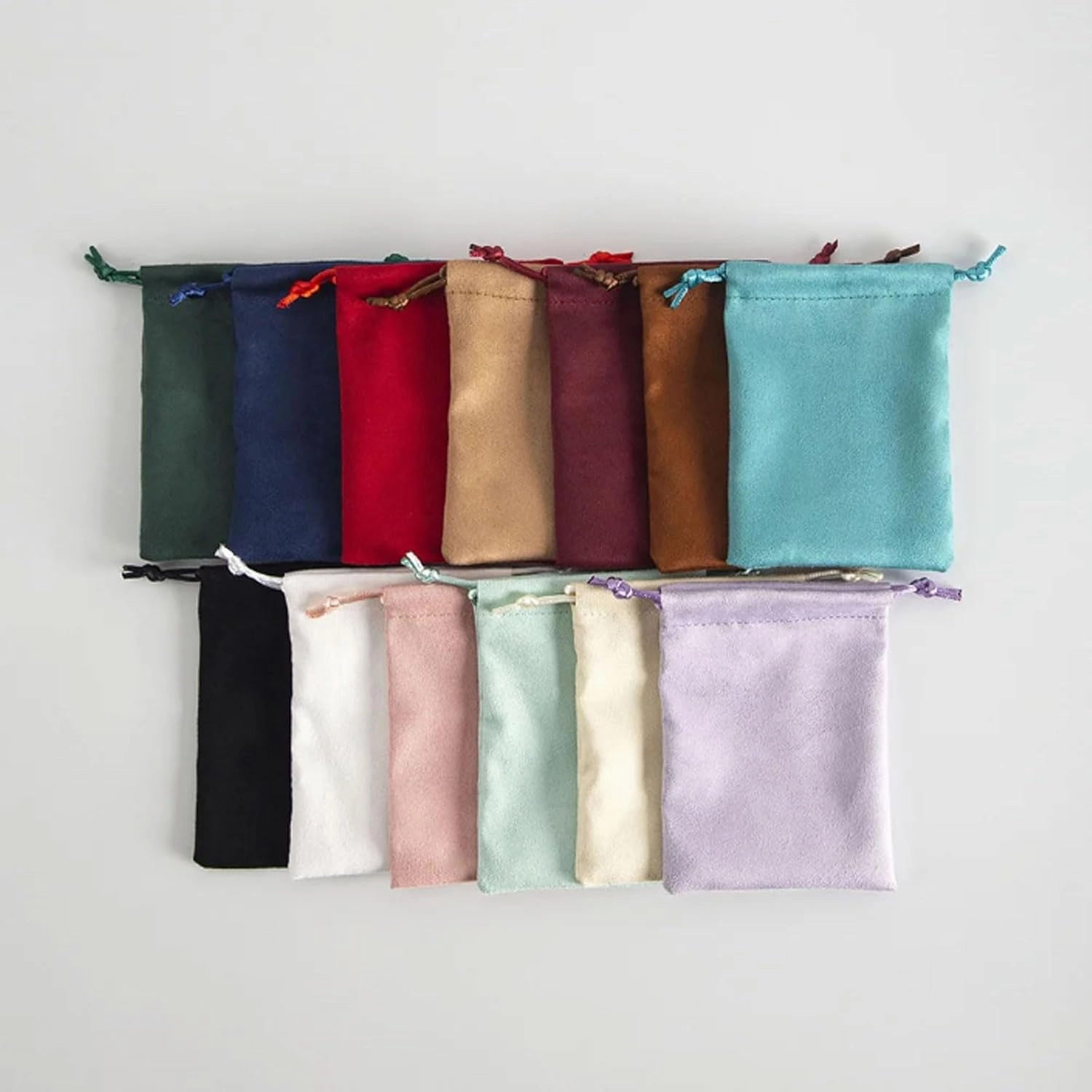 10 Pcs Velvet Jewelry Packaging Pouches Flannel Cosmetic Bags Drawstring Bags Wedding Favor Bags for Bracelets, Watch (purple, 8 * 10cm)