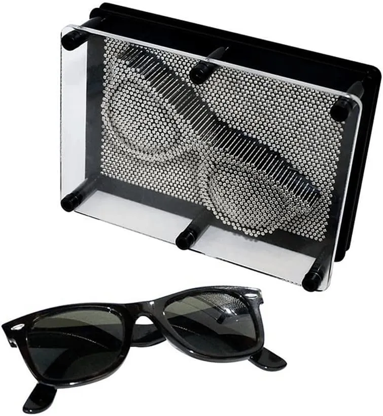 3D Metal Pin Art Board(6 x 8 Inches) Arouse Sense of Imagination,Innovative Boundless Creativity for Boys Girls