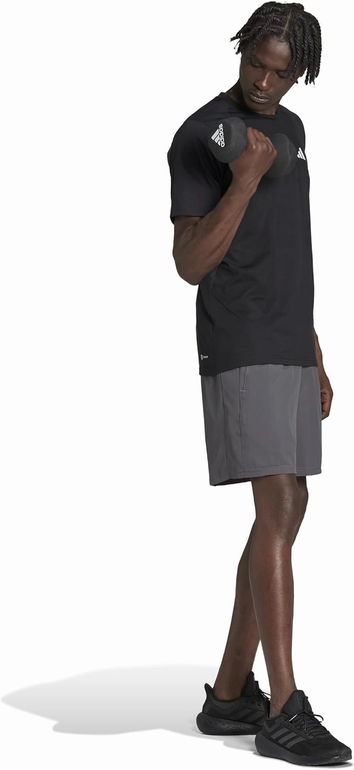 adidas Men's Essentials Woven Training Shorts