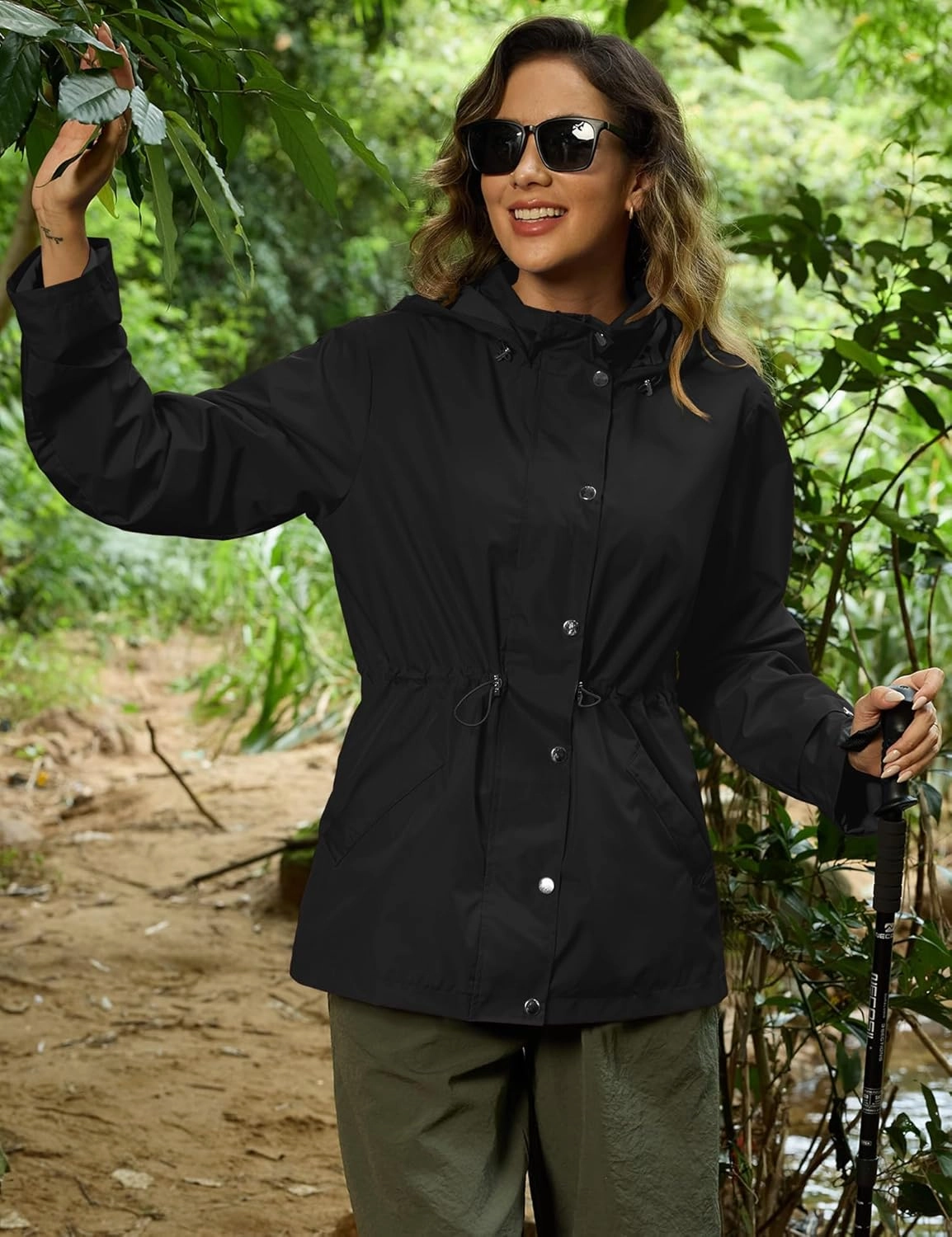 Avoogue Rain Jacket for Women Waterproof Lightweight Hooded Raincoat for Hiking Travel Outdoor