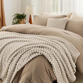 Bedsure Queen Comforter Set 5 Pieces - Bed in a Bag with Fleece Throw Blanket and Decorative Pillow, Lightweight Bedding Comforter Sets, All Season Bedding, Khaki
