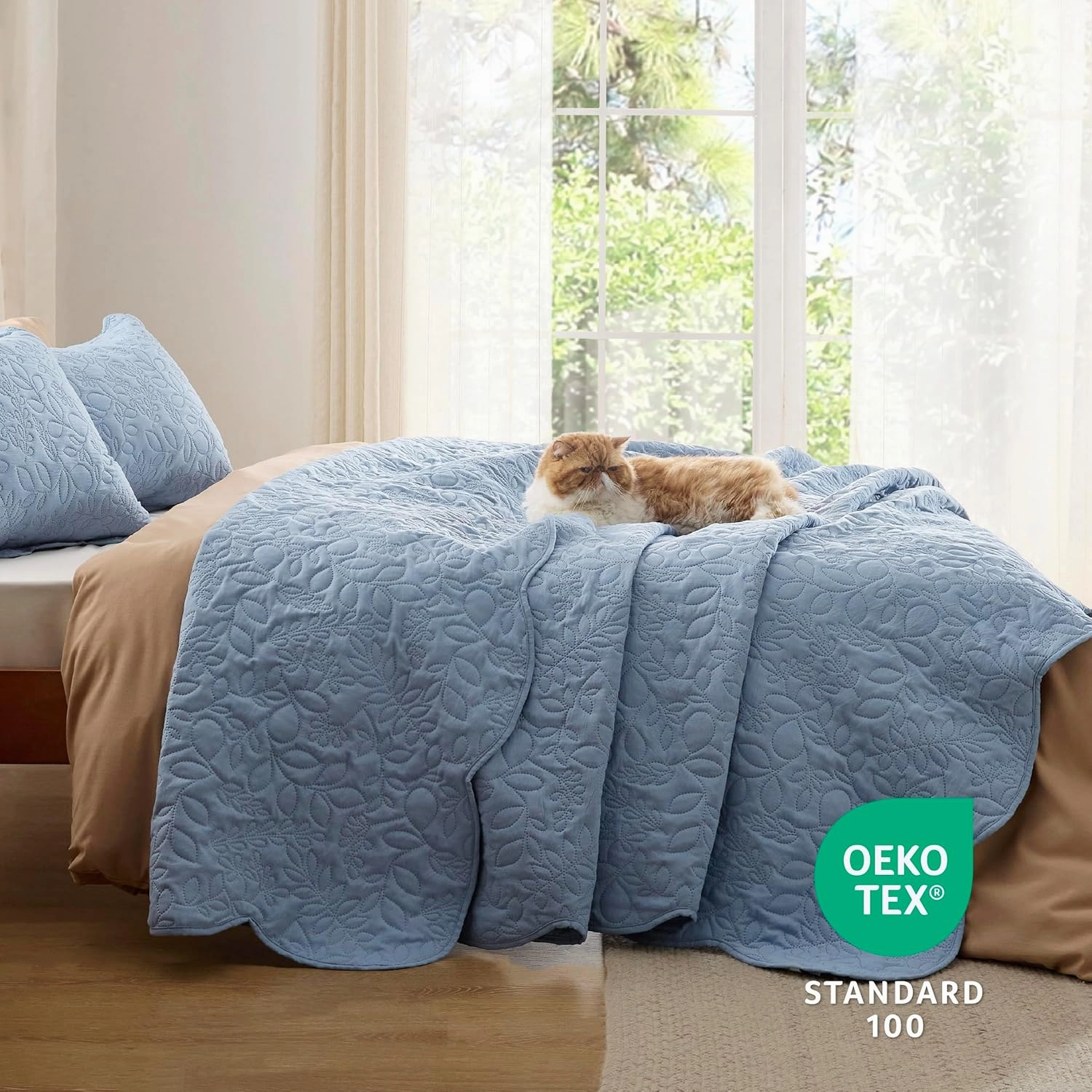 Bedsure Quilts Queen Size - Ultra Soft Pre-Washed Bedspread - Lightweight Mountain Spring Comforter with 2 Pillow Shams - Summer Bedding Set with Leaf Design 90x96 Inch