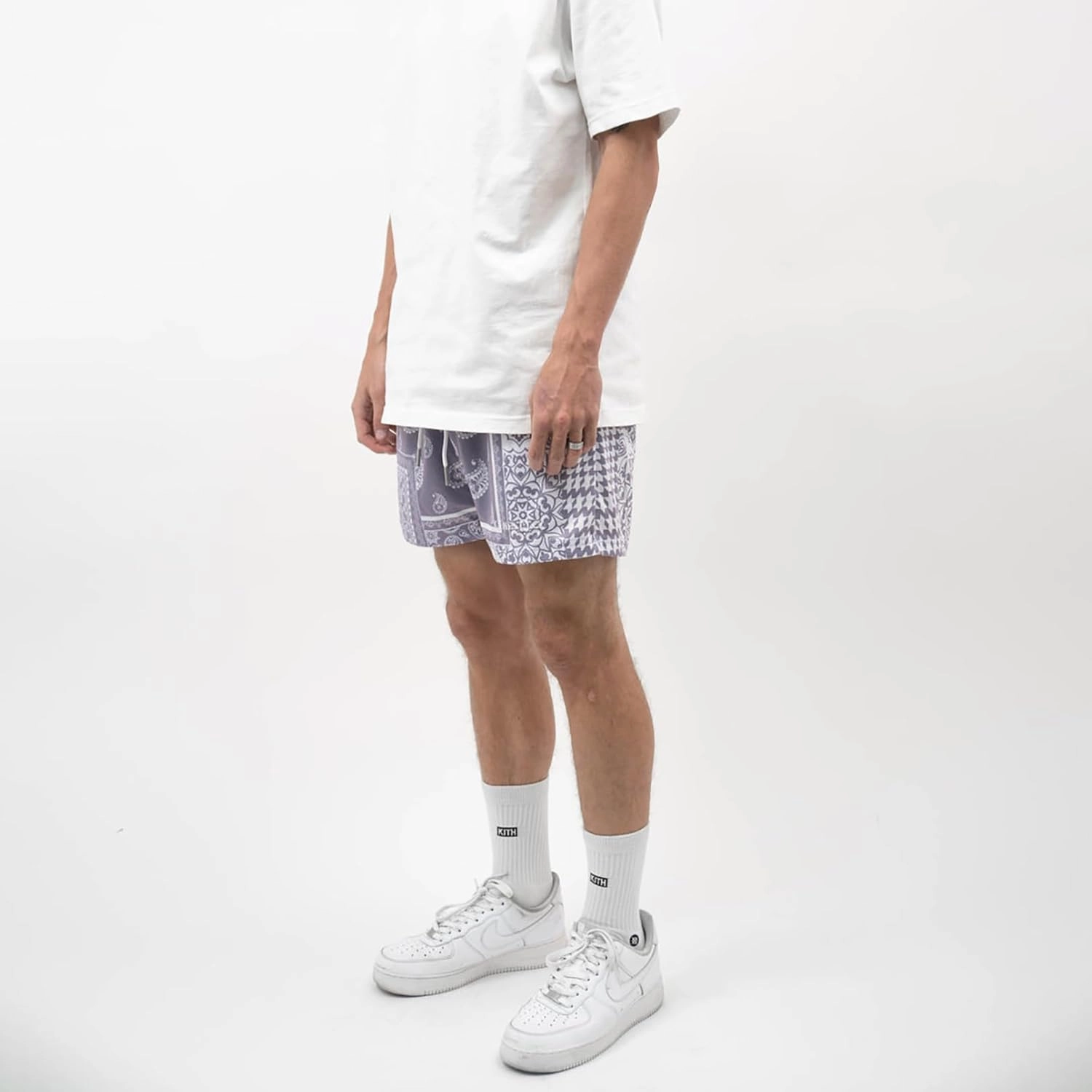 BOOMLEMON Men's Retro Paisley Shorts Mesh Print Casual Beach Shorts Athletic Gym Workout Running Short Pants