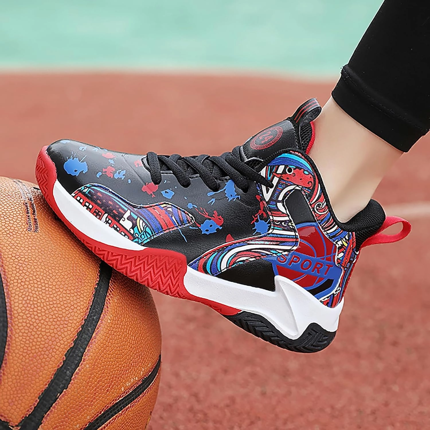 Boys Basketball Shoes Kids Basketball Sneakers Breathable Tennis Shoes for Boys Girls