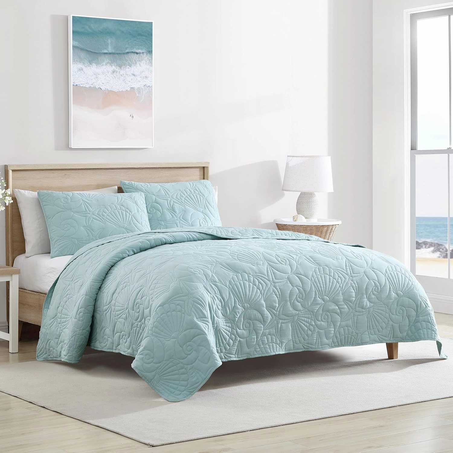 CARIBBEAN JOE King Outlined Shell 3-Piece Quilt Set, Coastal Beach Design Bedding, Aqua