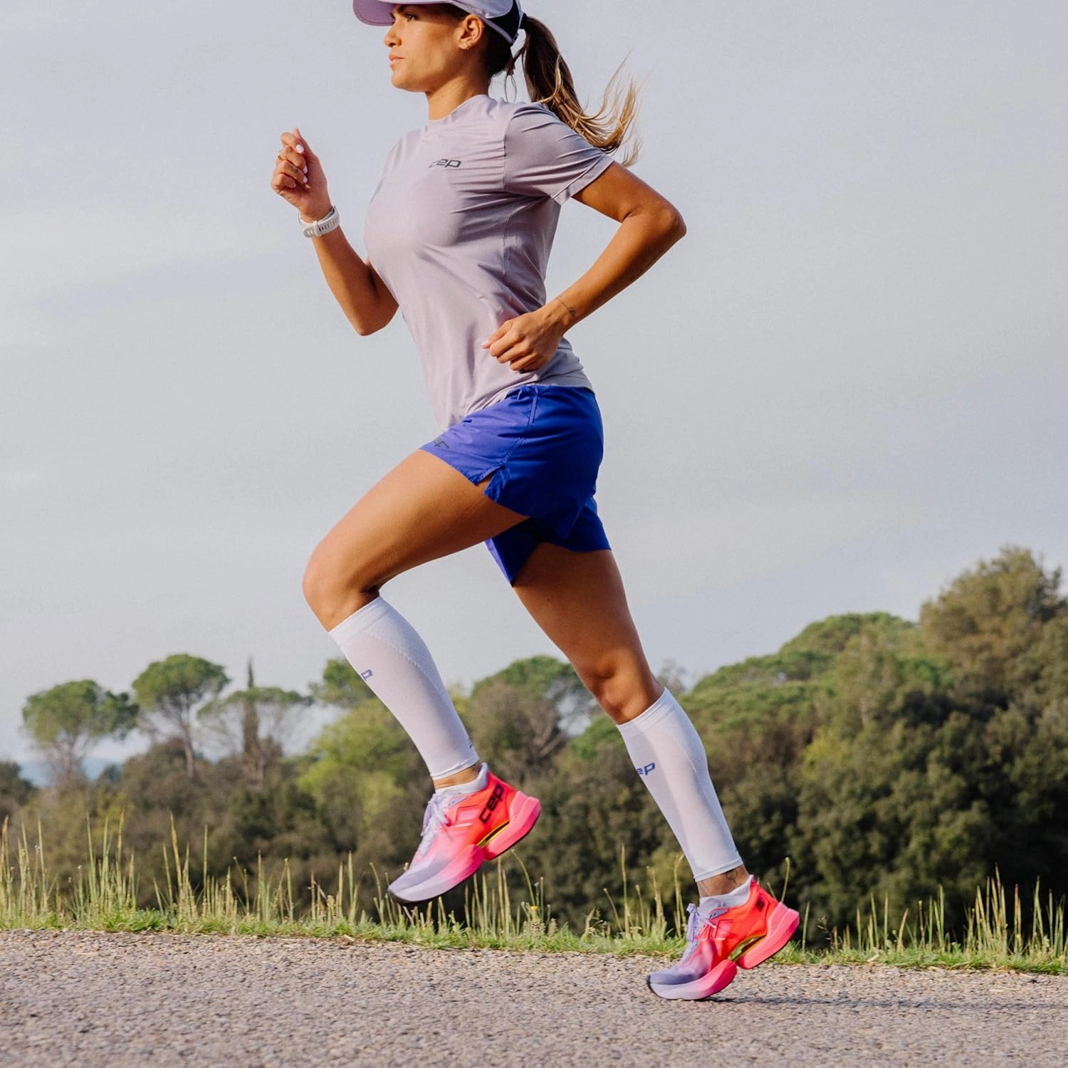CEP Womens Core Run Ultralight 20-30 mmHg Calf Sleeves – Performance Compression Support, Quick-Dry for Running