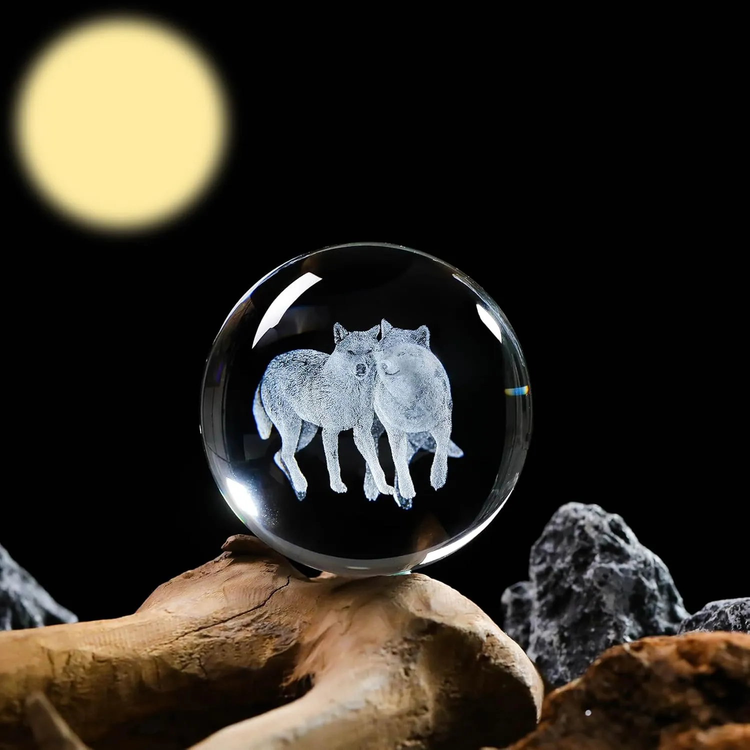 Crystal 3D Wolves 3.15in Ball Figurine Gifts for Men, Collectible Glass Animal Art Sphere for Room with LED Light Base Keepsakes for Wolf Lovers Home Decor Paperweight