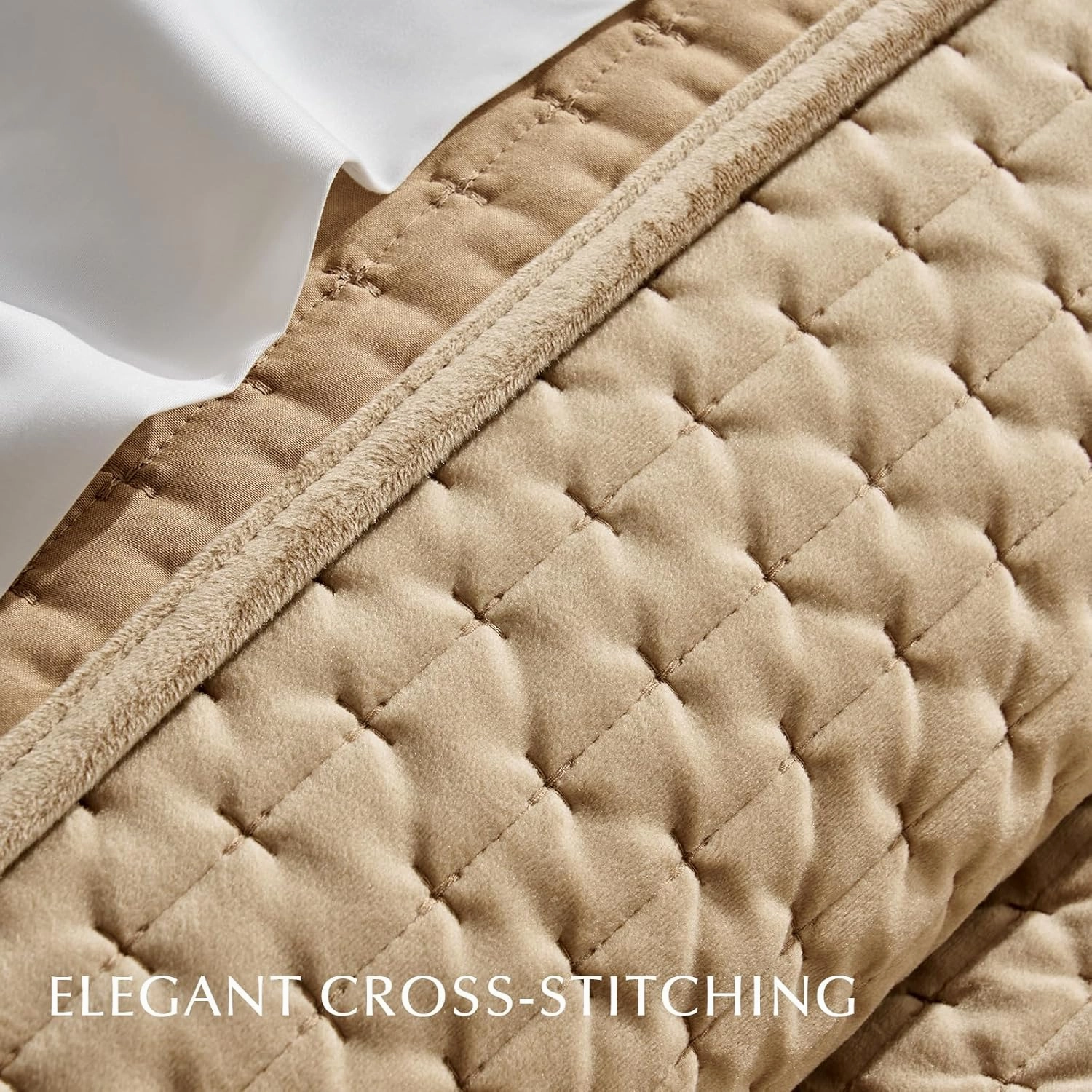 EVERGRACE Luxury Velvet Quilt Set King Size 3 Piece, Soft Cross-Stitch Velvet Comforter Set with Pillow Shams, Lightweight Coverlet Bedspread Bedding Set for All Seasons, Camel