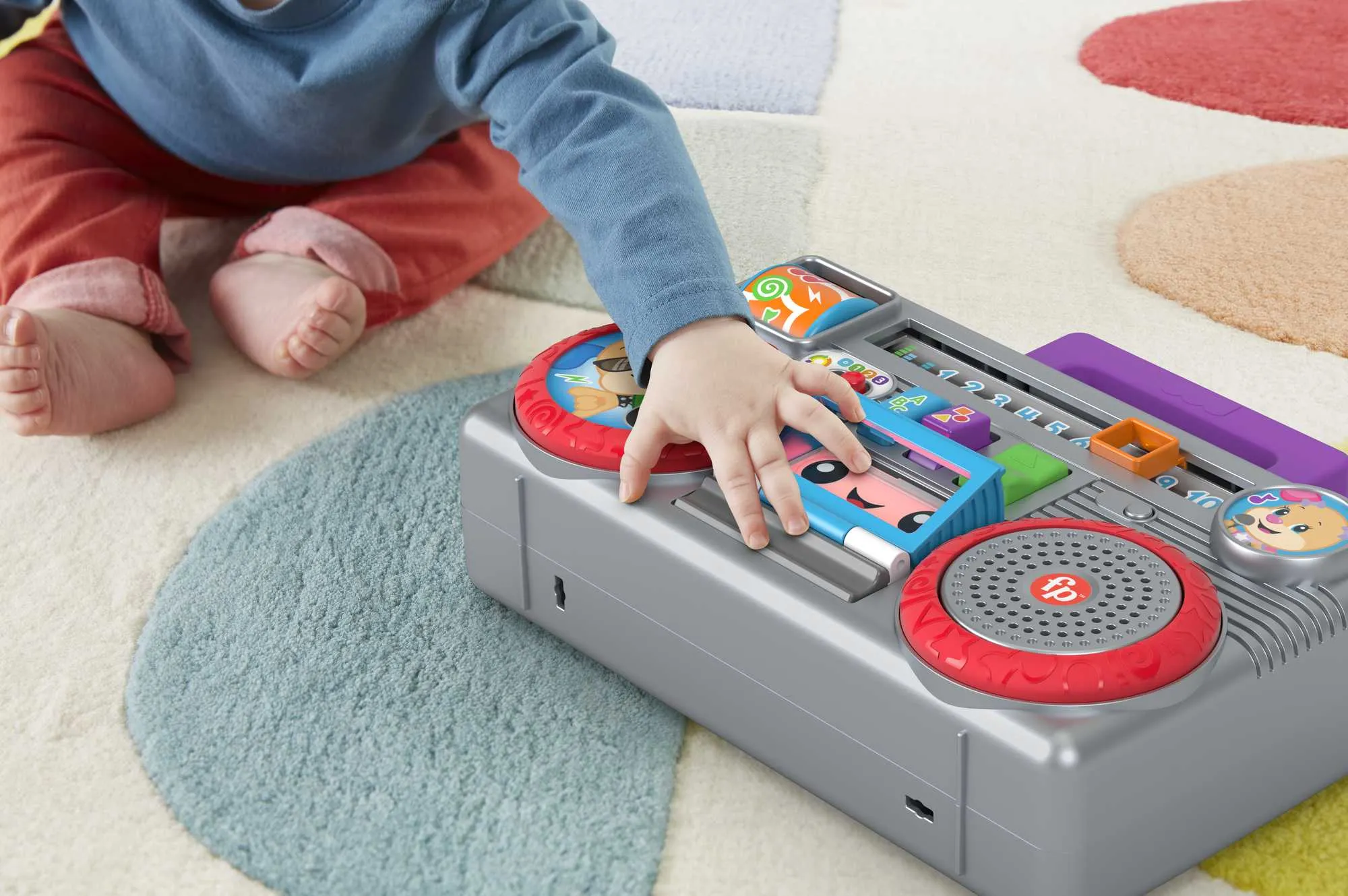 Fisher-Price Laugh & Learn Busy Boombox