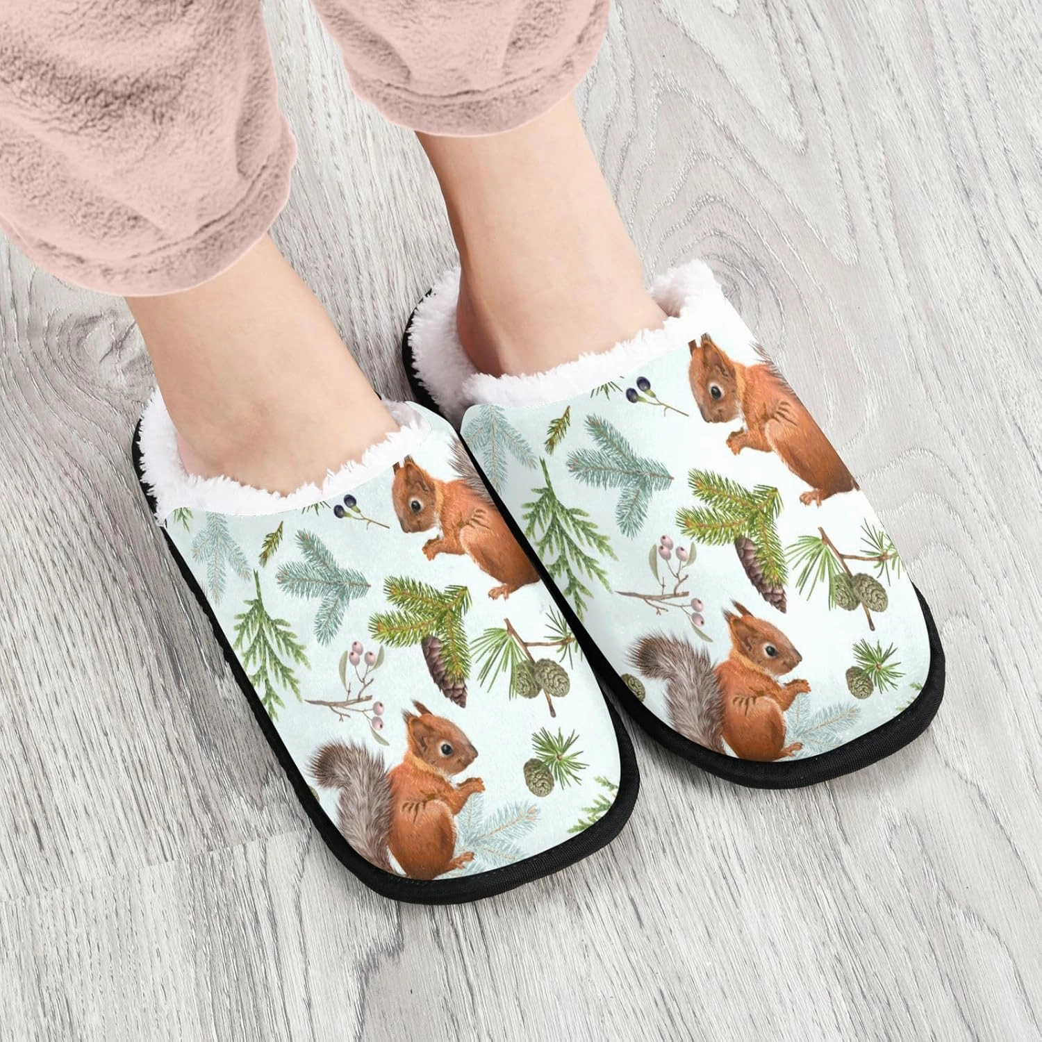 Forest Squirrel Winter Slippers Soft Non-Slip Indoor Women Men House Slippers Home Shoes