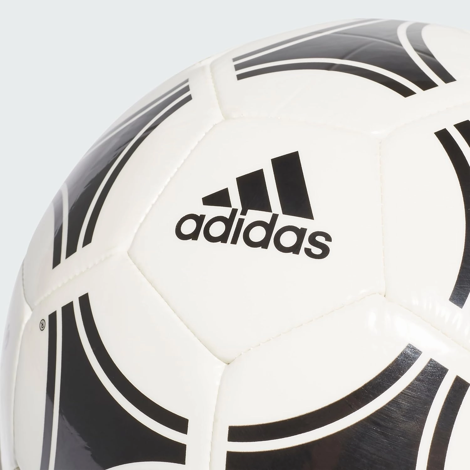 FULHAM FOOTBALL CLUB Men's Tango Glider Ball
