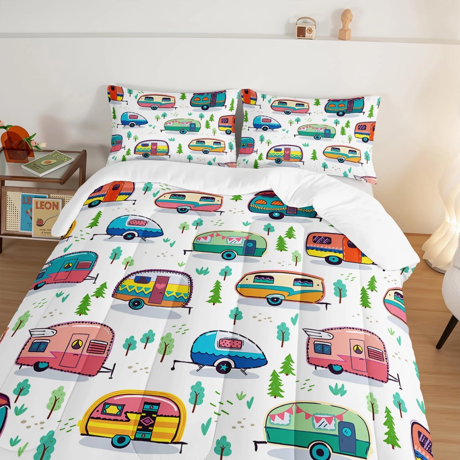 HOSIMA Happy Camping Bedding Queen Comforter Set for Girls Boys,Rustic Farmhouse Camping Trailer Bedding Set,Camping Trailer Forest Printed Comforter Kids Bedding Set with 2 Pillowcases.