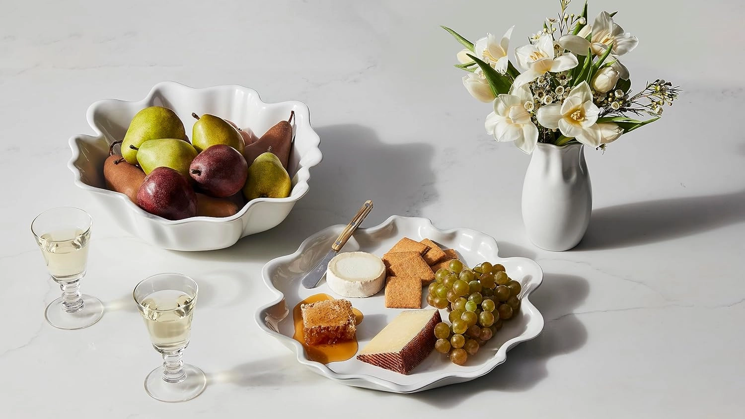 Le Creuset Stoneware Iris Collection Serving Platter, 14", Peche