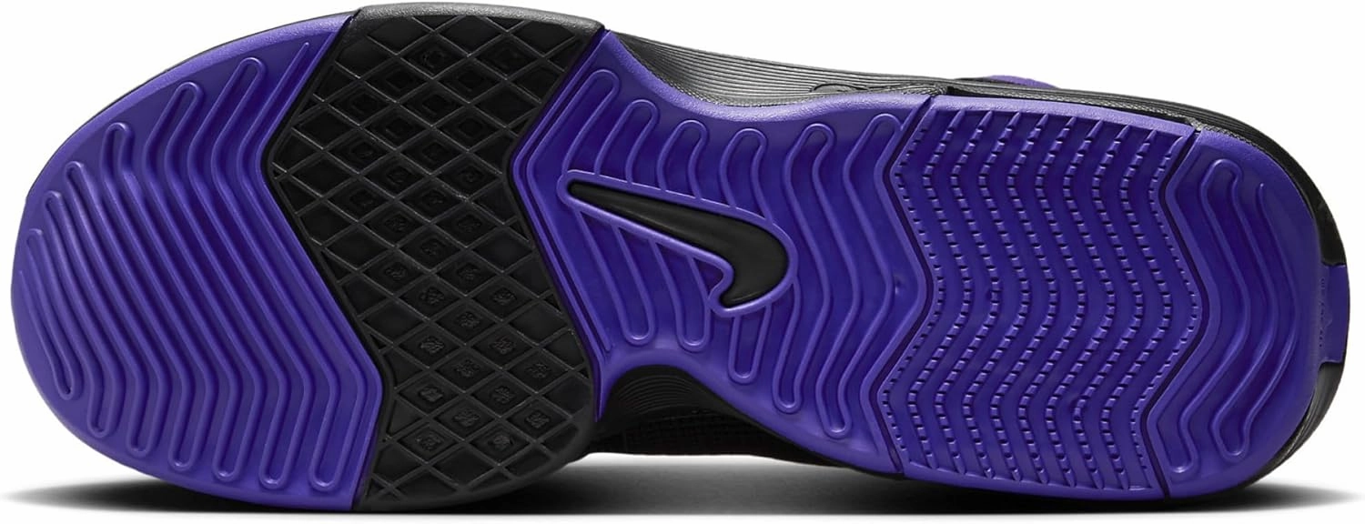 Nike Men's Basketball Shoe