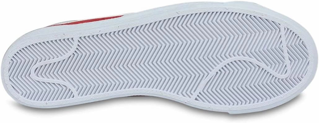 Nike Men's Classic Basketball Shoe