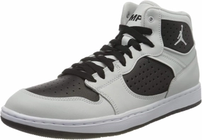 NIKE Men's Sneaker