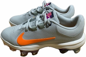Nike Women’s Hyperdiamond 4 Pro MCS Softball Cleats (HF1124-001) - Size 9.5 Grey