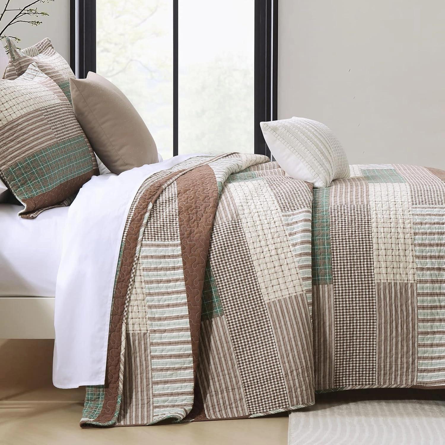 PERHOM 100% Cotton Quilt Set Queen Size - Patchwork Plaid Striped Bedding, Brown White Green Soft Lightweight Breathable Farmhouse Bedspread/Coverlet/Comforter for All Seasons Bed, 3 Pieces