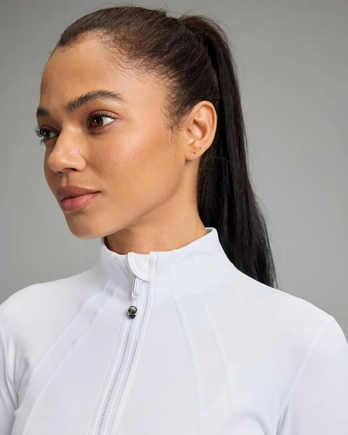 QUEENIEKE Women’s Workout Cropped Jacket Full Zip Lightweight Running Track Jackets Bbl Slim Fit Tops Shirts