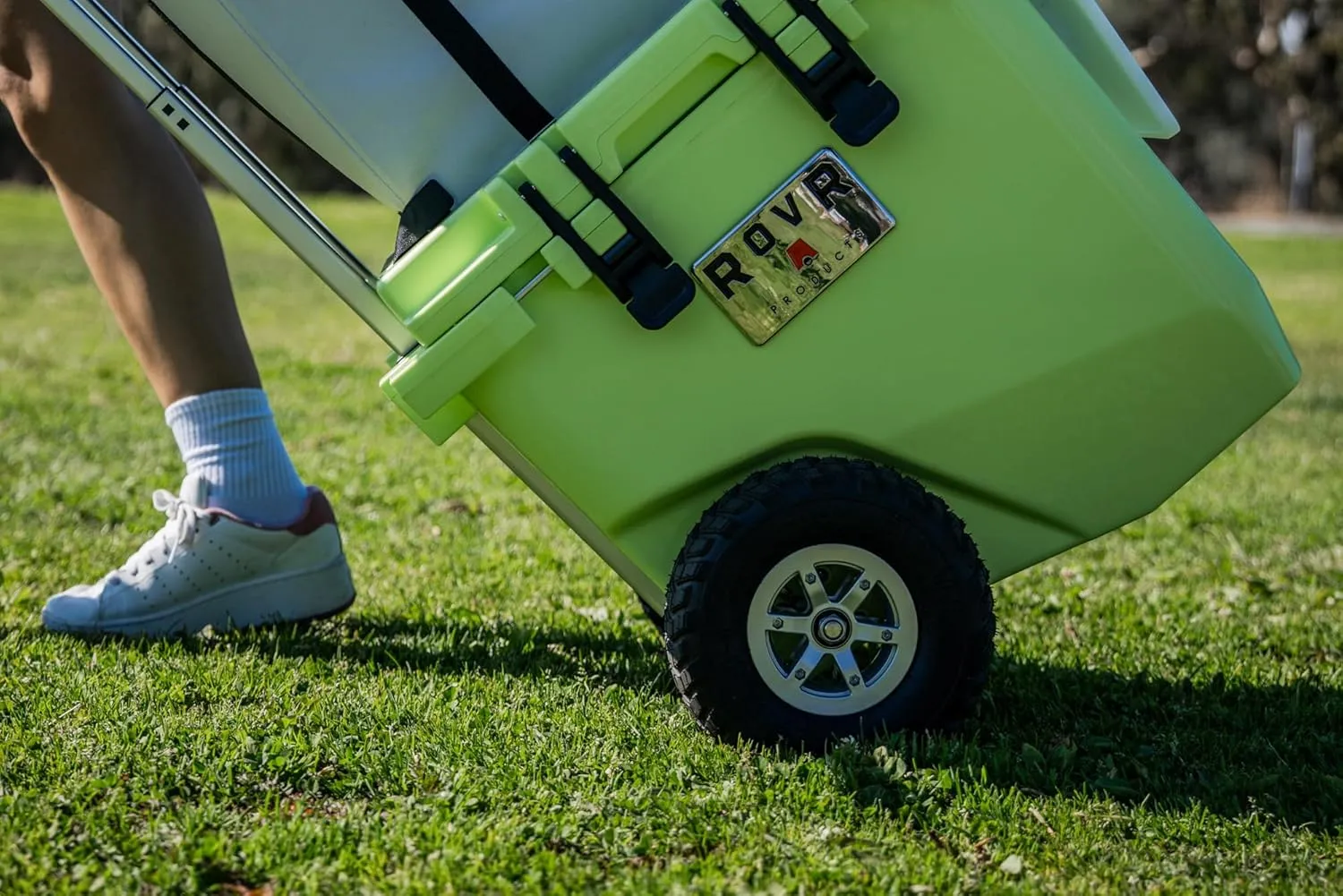 RovR Hard Cooler – Heavy Duty Insulated Cooler Box for Camping, Beach, Travel, Tailgating, Fishing, and Parties – Rugged Portable Cooler for Long Ice Retention