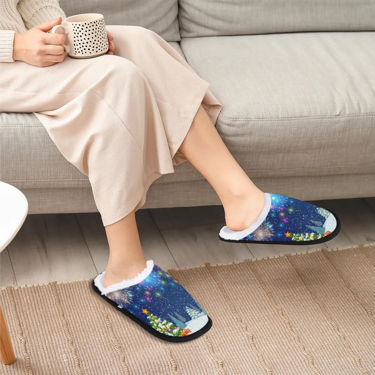 Slippers for Women Men, Soft Plush Warm Slip-On Slippers Non-Disposable Travel Slippers with Rubber Sole, Cozy Indoor Slippers Portable Spa Hotel Guest Indoor Slippers