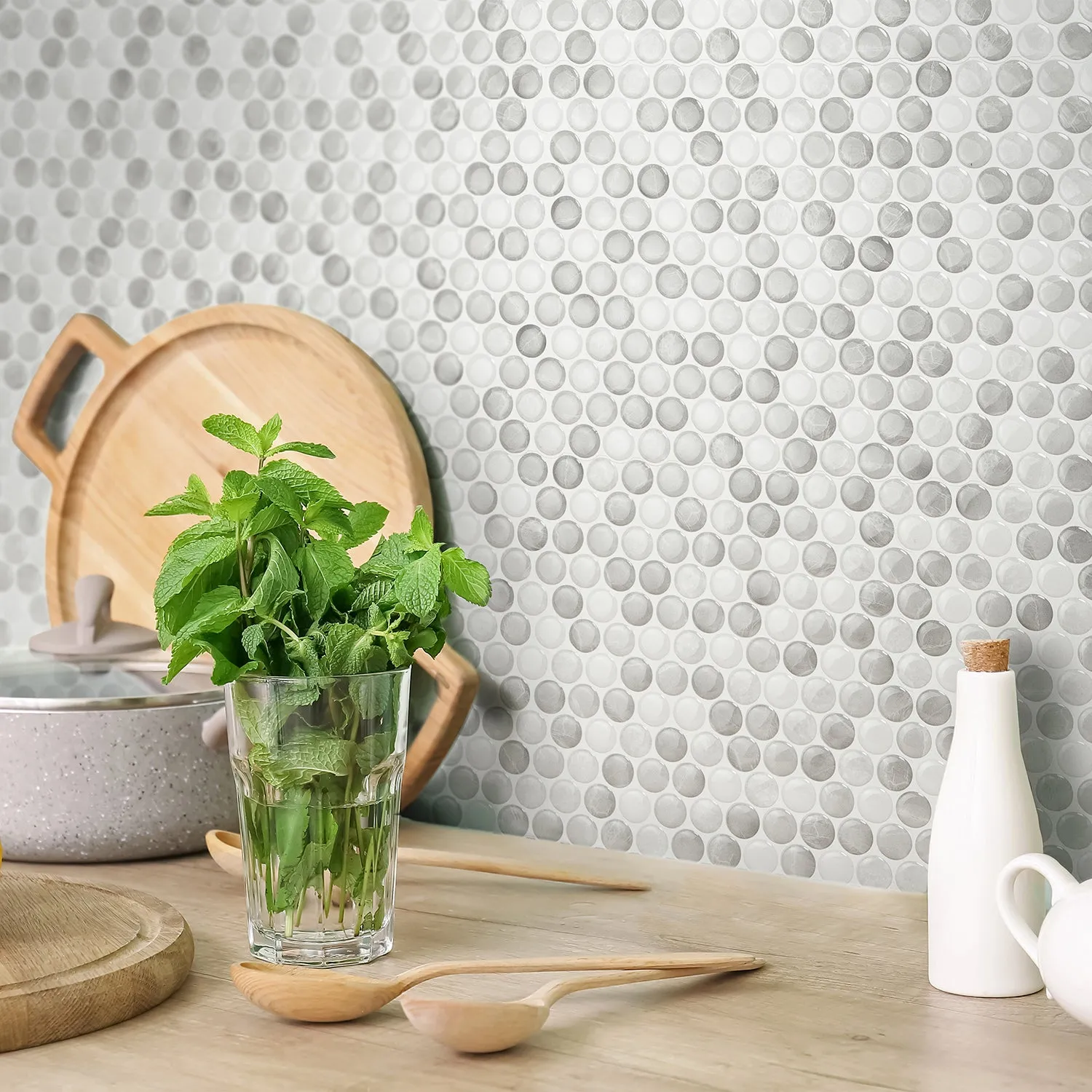 Smart Tiles Peel and Stick 4-Sheet 9 x 9 Backsplash - Penny Roccia|Dosseret Smart Tiles peler et coller 9 x 9, 4 feuilles - Penny Roccia