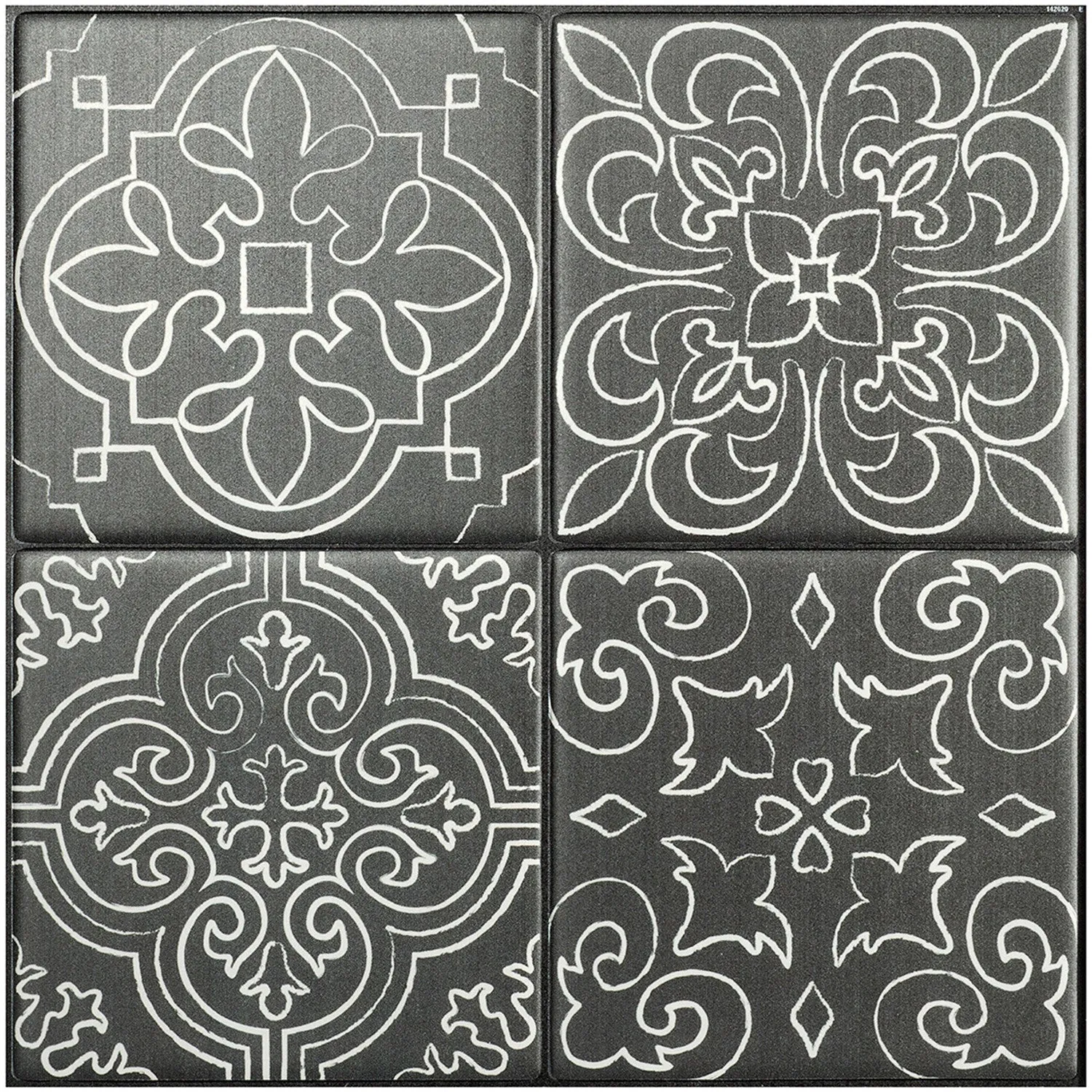 Smart Tiles Peel and Stick 4-Sheet 9 x 9 Backsplash - Vintage Vinci|Dosseret Smart Tiles peler et coller 9 x 9, 4 feuilles - Vintage Vinci