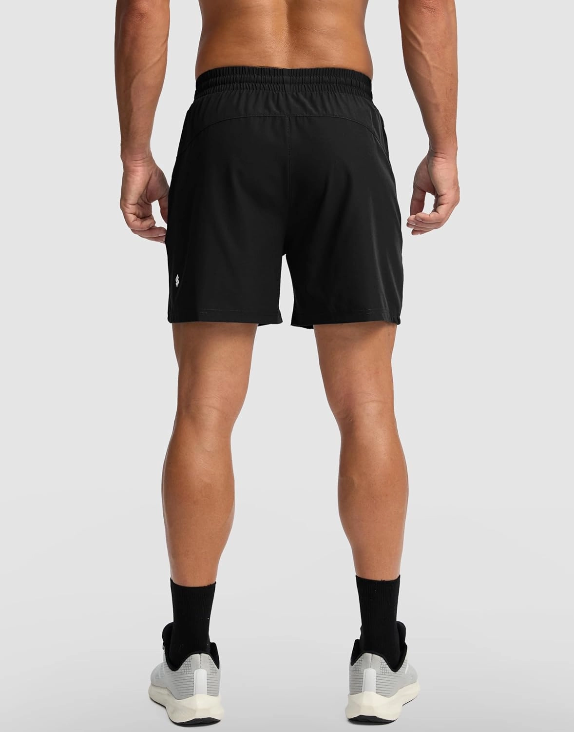 Soothfeel Men's Athletic Running Shorts with Zipper Pocket 5 Inch /7 Inch Quick Dry Tennis Gym Workout Shorts for Men