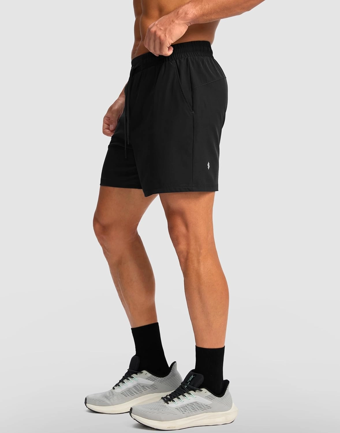 Soothfeel Men's Athletic Running Shorts with Zipper Pocket 5 Inch /7 Inch Quick Dry Tennis Gym Workout Shorts for Men
