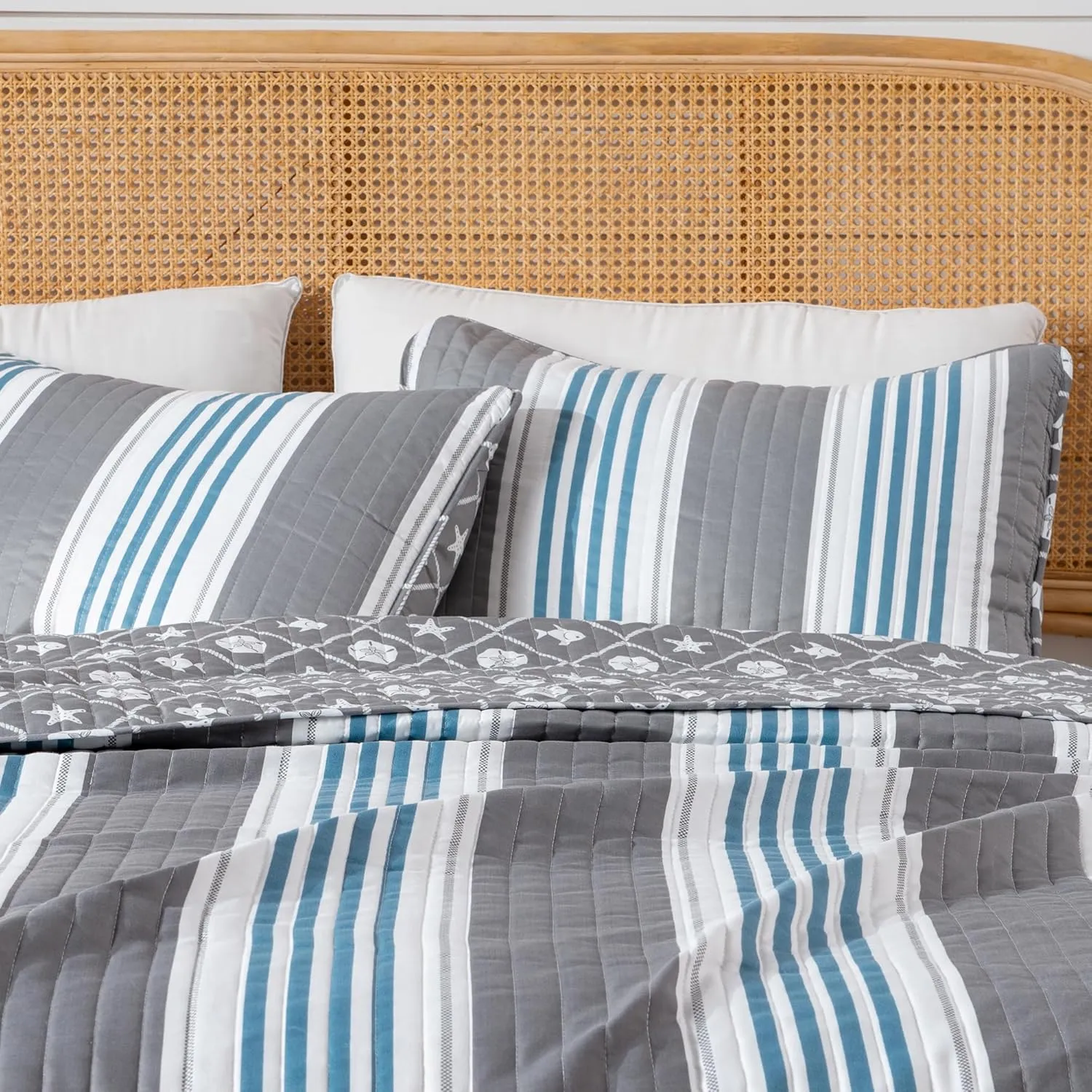 St. Croix Coastal Quilt Bedding Set, 3-Piece Reversible All Season Bedspread with Shams. Lightweight Nautical Quilted Coverlet. Blue/Grey