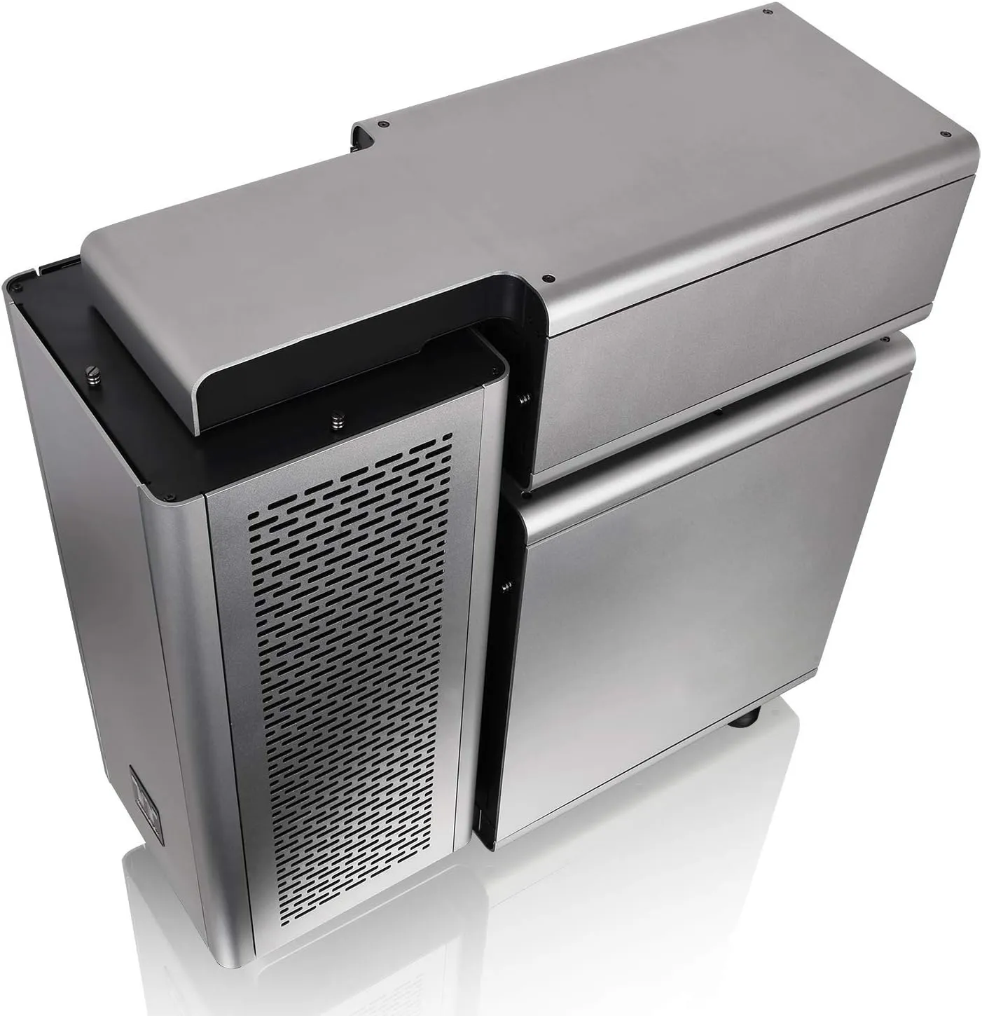 Thermaltake Level 20 E-ATX Full Tower Gaming Computer PC Case with 3 Riing Plus 140mm RGB Fan   2 Lumi Plus LED Strips Pre-Installed CA-1J9-00F9WN-00