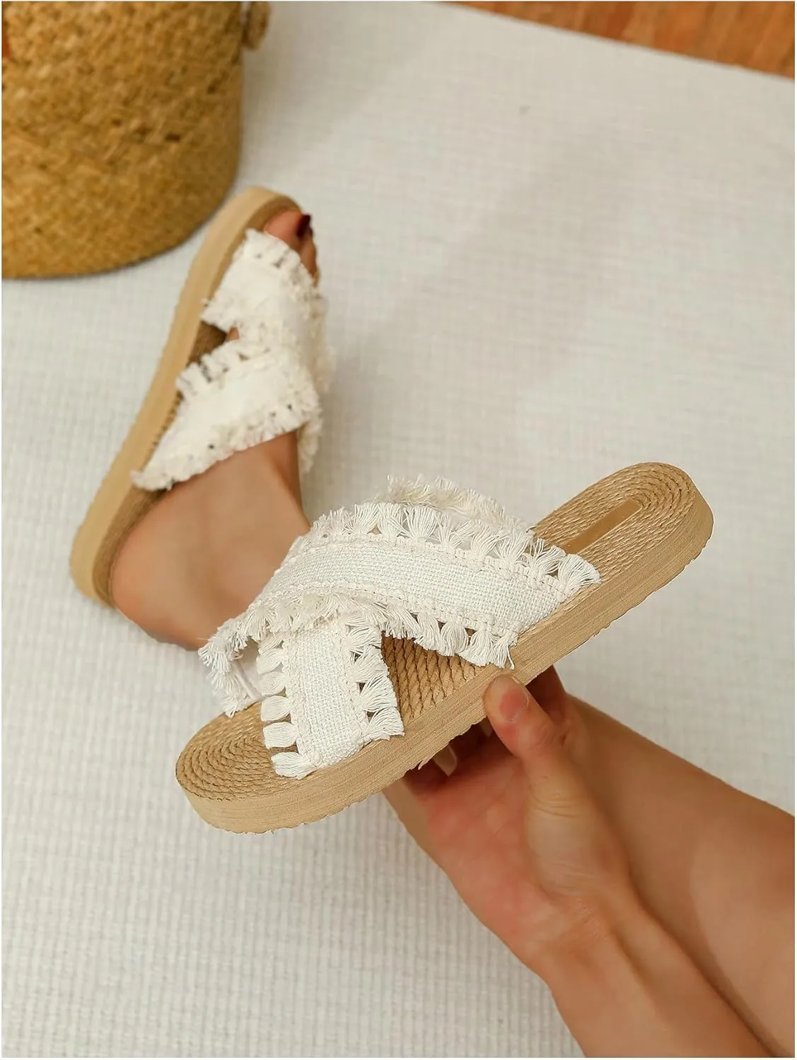 Verdusa Women's Fringe Criss Cross Strap Summer Sandals Slip On Slides Outdoor Shoes