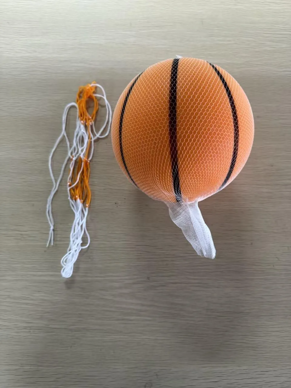 Vinsot 2 Pcs Silent Basketball Size 3 (7 Inches) Grooved Foam Indoor Basketball Soundless Quiet Dribbling Indoor Training Higher Bounce Noiseless for Kids Youth Sport Game Gift