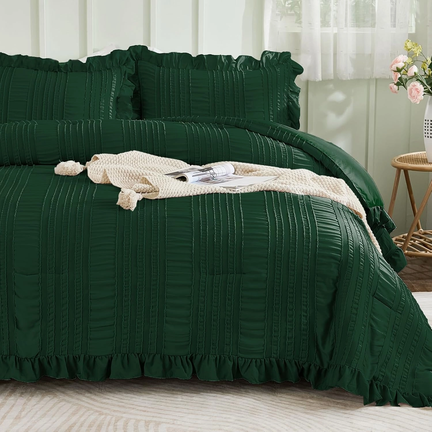 WONGS BEDDING Queen Size Comforter,Emerald Green Boho Comforter Set Queen,Shabby Chic Bedding Set for Bed, 3 Pieces Soft Lightweight Farmhouse Comforter for All Season 90"×90"