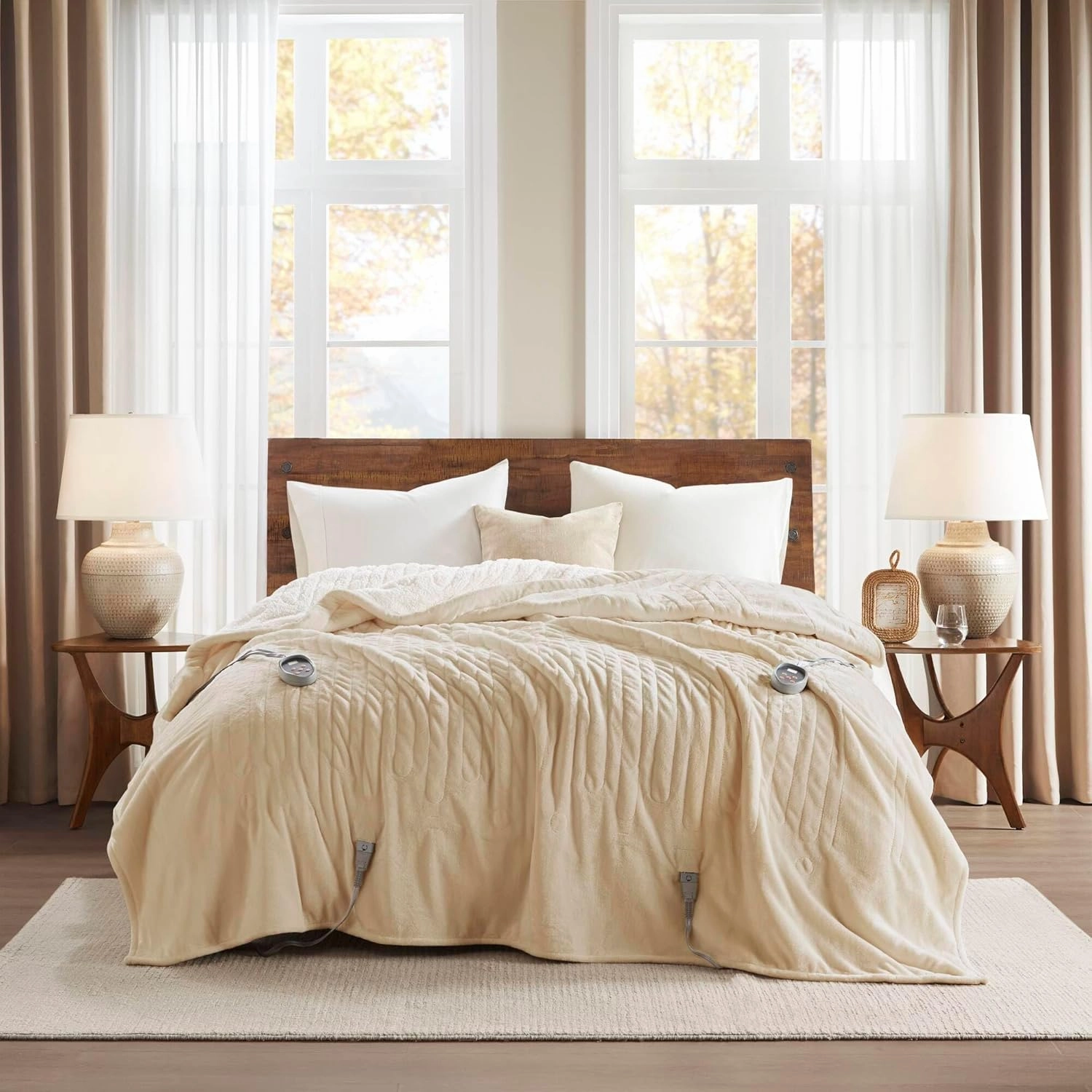 Woolrich Heated Plush to Berber Electric Blanket Throw Ultra Soft Knitted, Super Warm and Snuggly Cozy with Auto Shut Off and Multi Heat Level Setting Controllers, Twin: 62x84, Tan